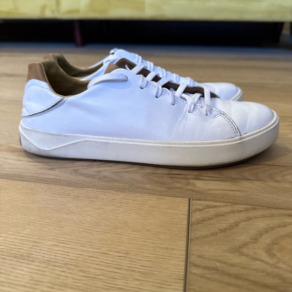 OluKai Lae‘ahi Lī ‘Ili (Bright White) men’s size 7 - Picture 5 of 10